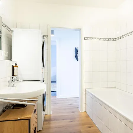Level22 ! Gross & Modern, Parkplatz, Balkon, Kueche Apartamento